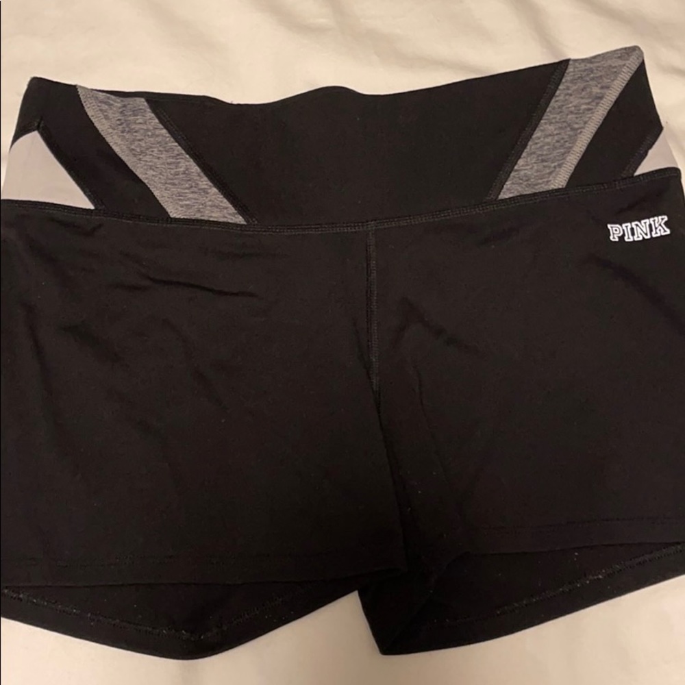 Black Victoria’s Secret pink ultimate yoga short